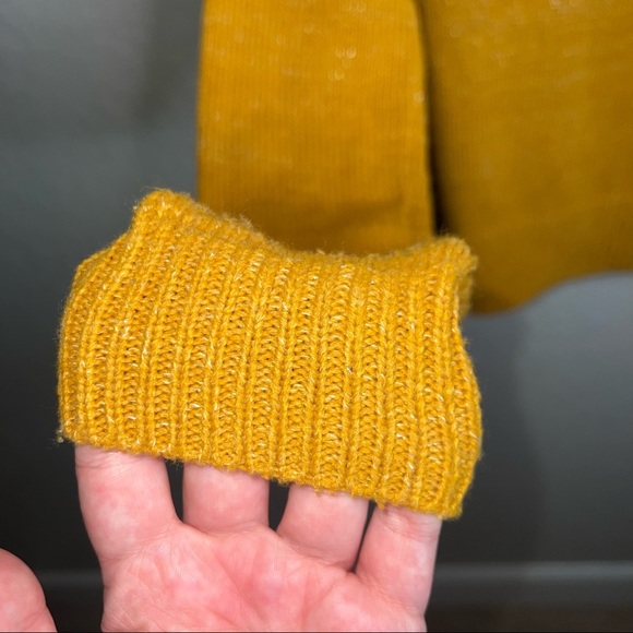 Burnt Orange/ Yellow Sweater - Picture 6 of 7